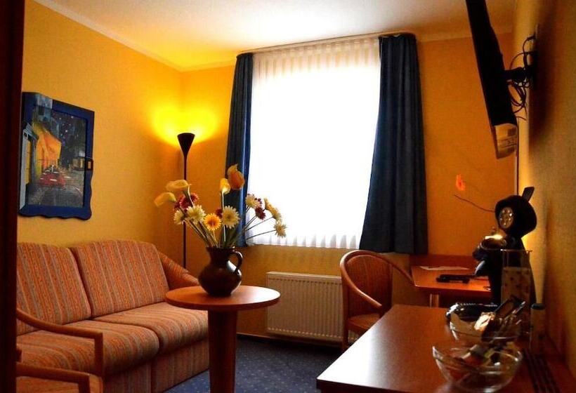 هتل Am Klieversberg