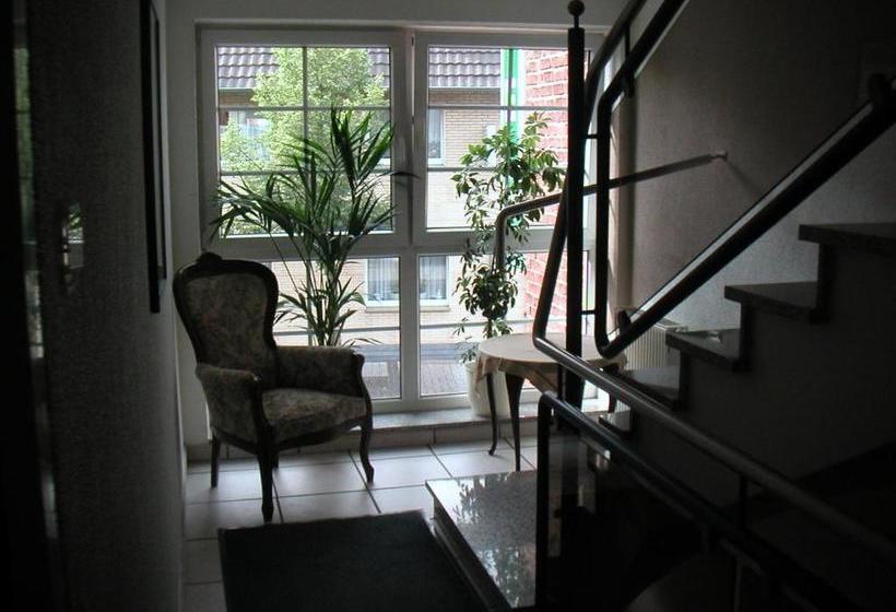 هتل Am Stadthaus Garni