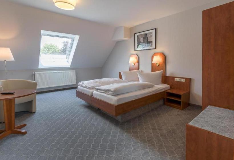 فندق Am Uenglinger Tor