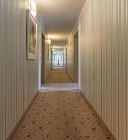 فندق Am Uenglinger Tor