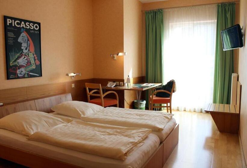 בית מלון כפרי An Der Persiluhr Stadt Gut