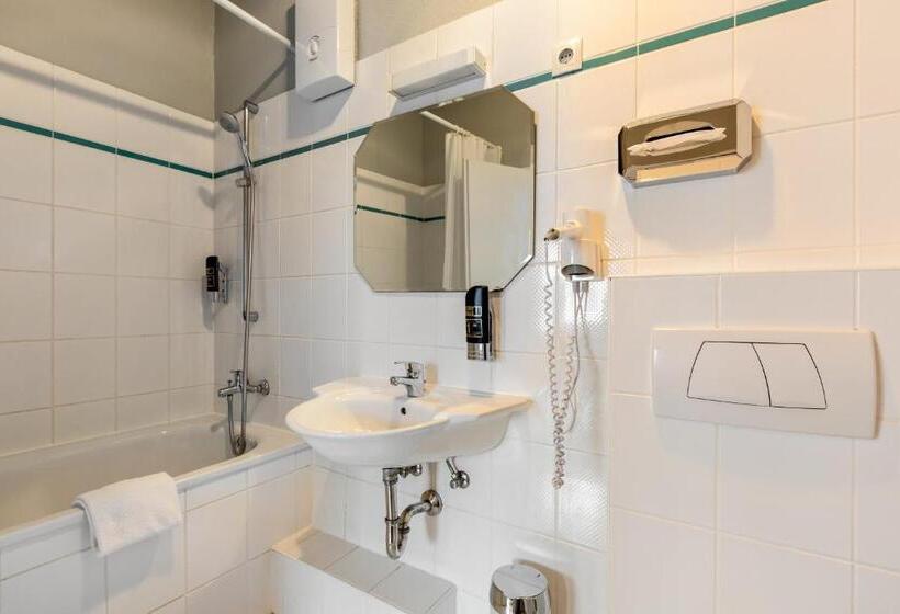 فندق a&o Koln Hauptbahnhof