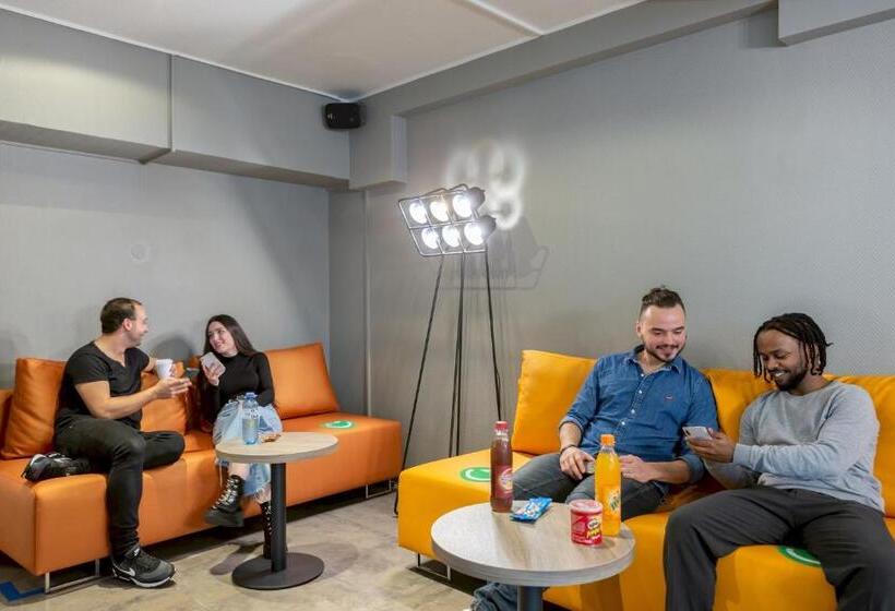 فندق a&o Koln Hauptbahnhof