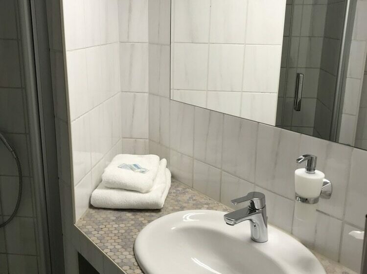 호텔 Aust Das Land