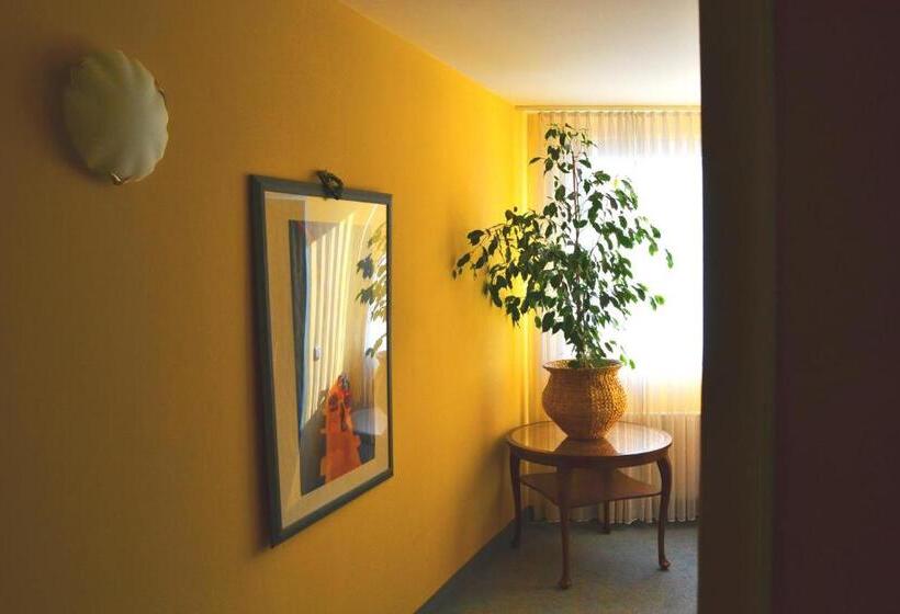 Mahlzeit   Hotel Brauhaus Weyhausen   Keramikstudio