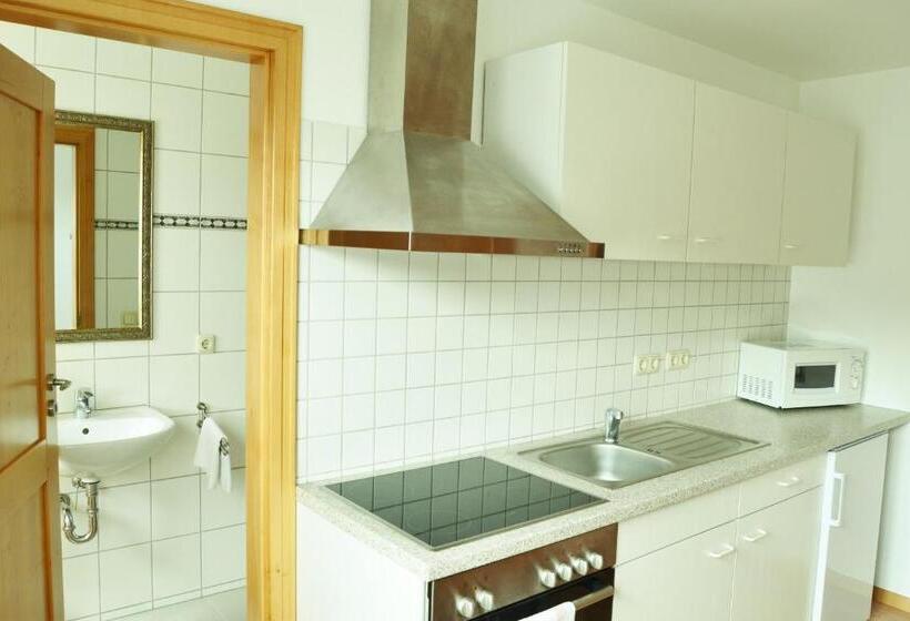 Mahlzeit   Hotel Brauhaus Weyhausen   Keramikstudio