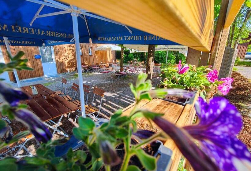 A8 Hotel Im Darchinger Hof, Bed & Breakfast