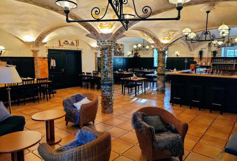 A8 Hotel Im Darchinger Hof, Bed & Breakfast