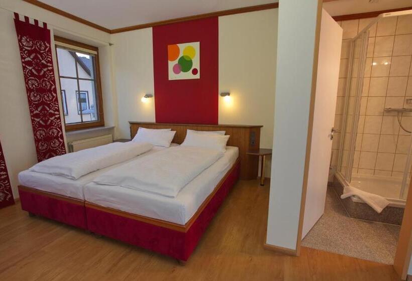 Отель Deutsches Haus