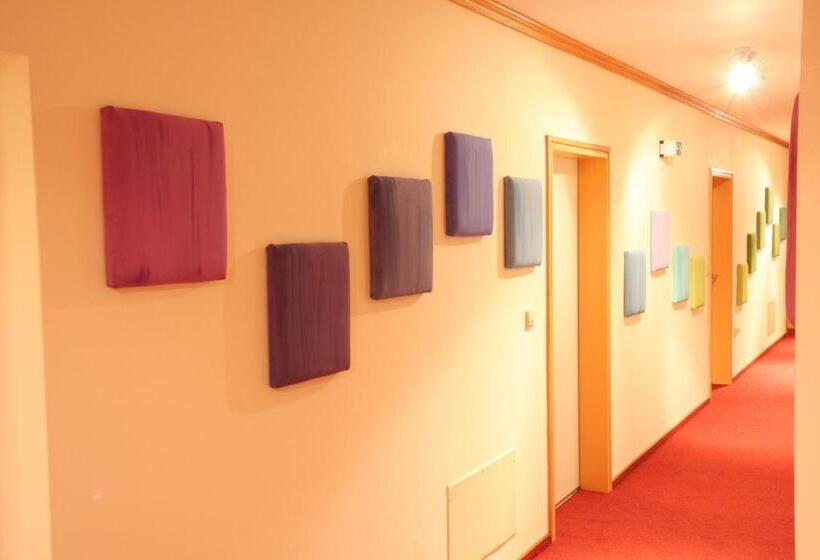 Отель Deutsches Haus