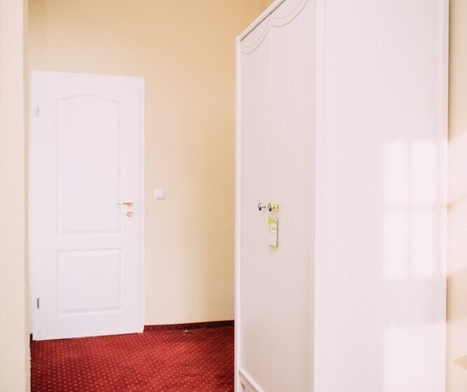 호텔 Elbterrasse Wörlitz