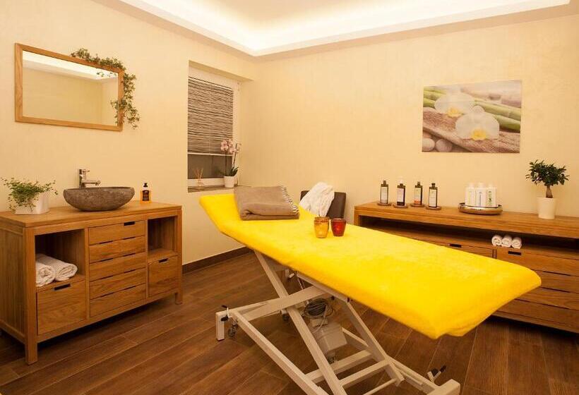 酒店 & Ferienappartements Edelweiss