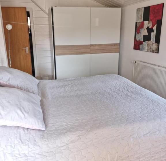 호텔 Ferienquartier Waldblick