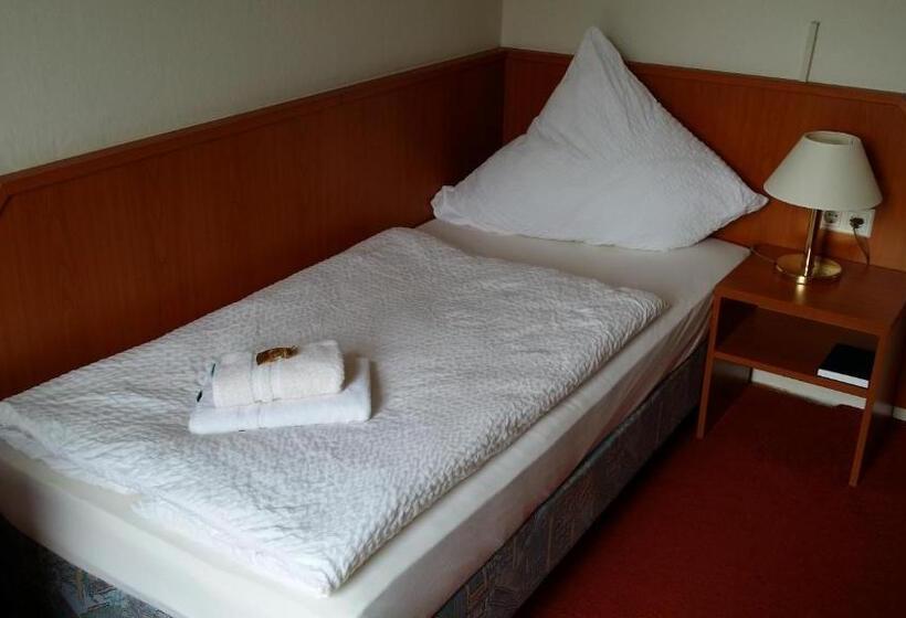 هتل Garni Kaiserpfalz