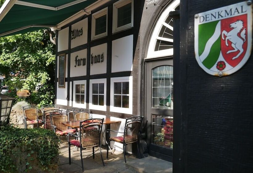 호텔 Gasthof Altes Farmhaus Und Apartment