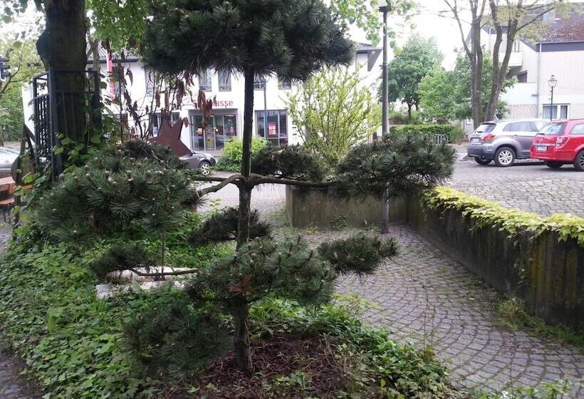 호텔 Gasthof Altes Farmhaus Und Apartment