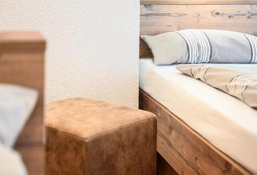 Отель Gasthof Rebstock