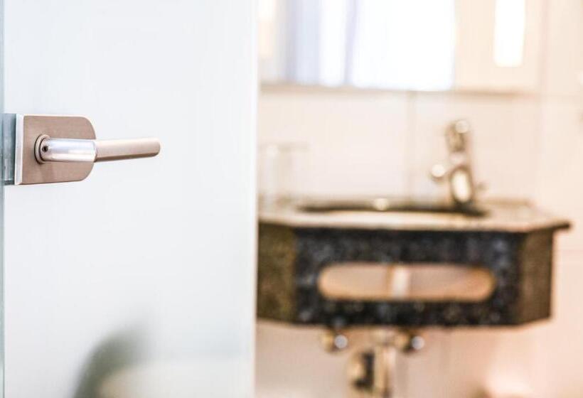 Отель Gasthof Rebstock