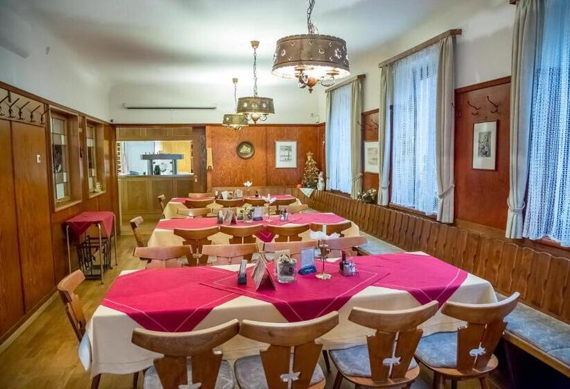 Отель Gasthof Rebstock