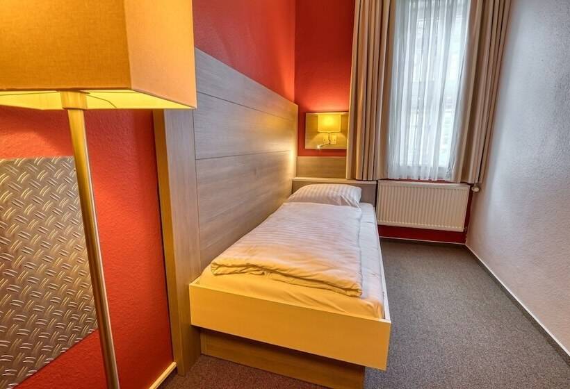 ホテル Goldene Krone