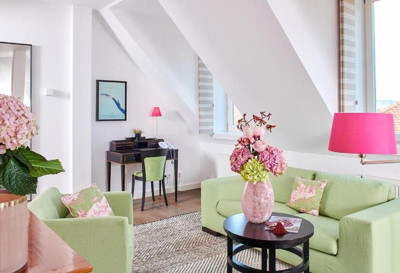 Отель Goliath Am Dom