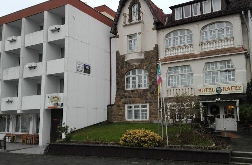 ホテル Hafez