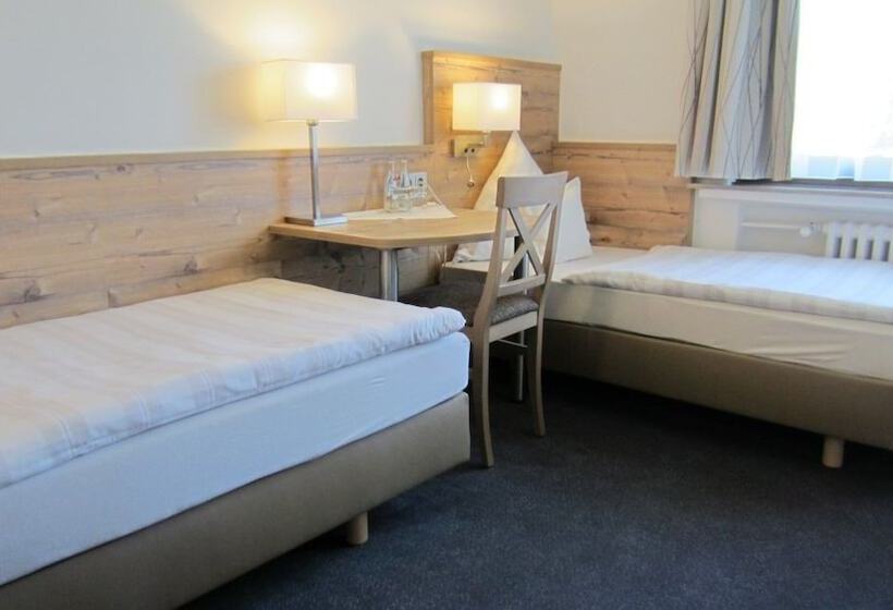 ホテル Haus Nussbaum