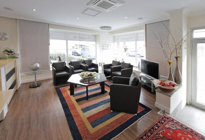 Отель Hessischer Hof