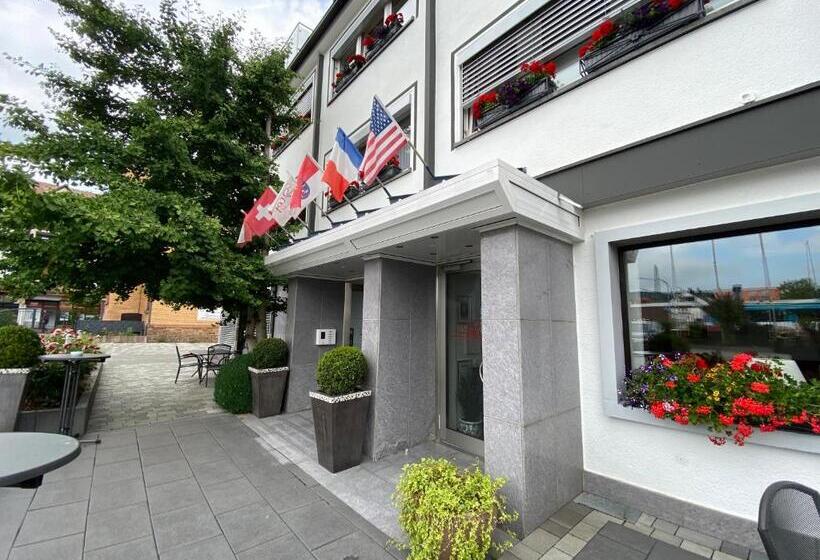 Отель Hessischer Hof