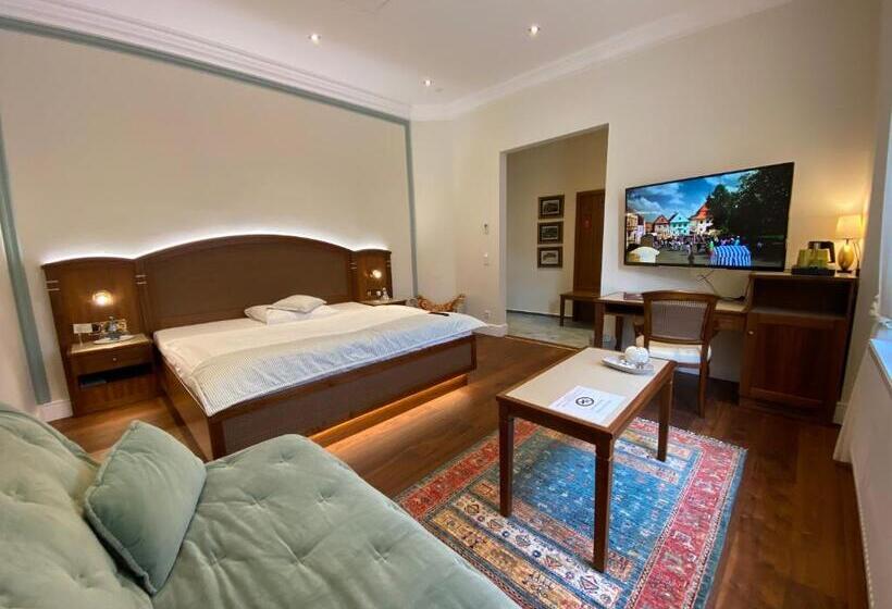 Отель Hessischer Hof