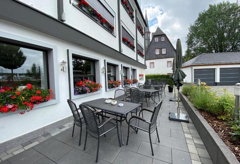 Отель Hessischer Hof