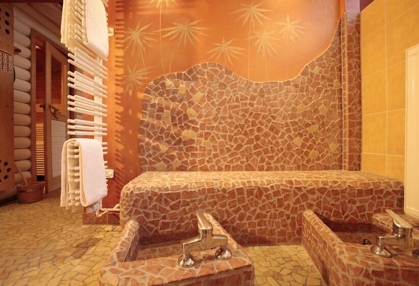 فندق Hochsauerland 2010