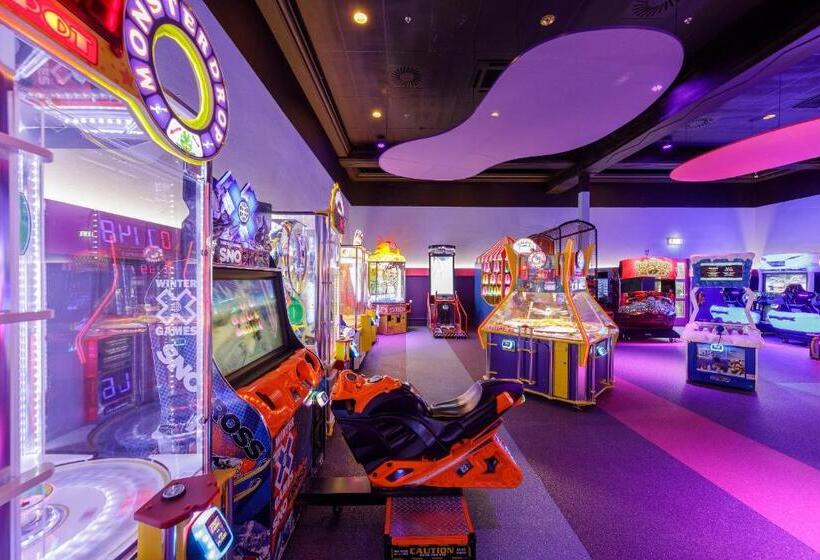 호텔 Hochsauerland By Center Parcs