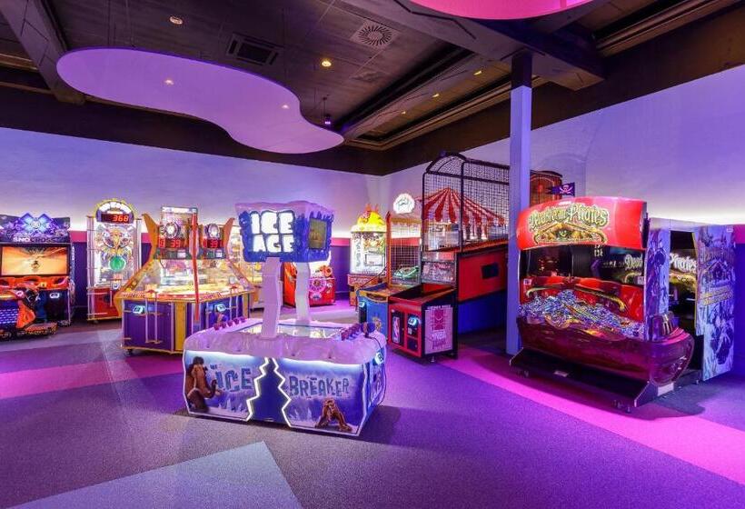 호텔 Hochsauerland By Center Parcs