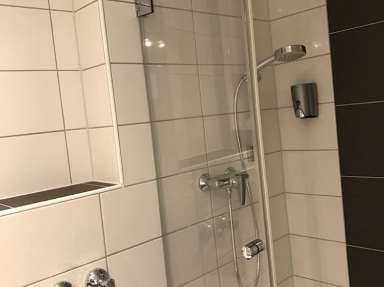 هتل International Am Theater