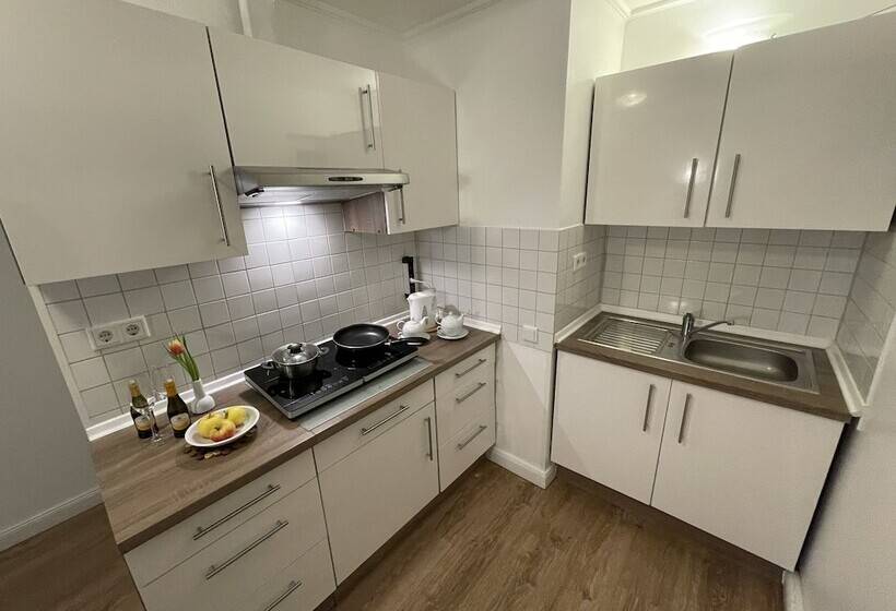 호텔 Kolossos Düsseldorf   Neuss