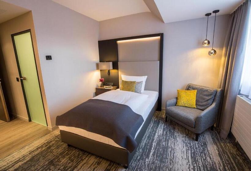 Отель Kranz Park