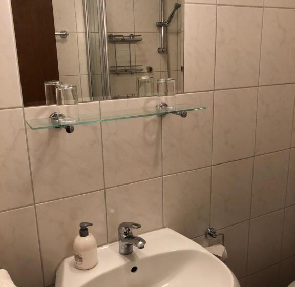 호텔 Restaurant Lenhsen