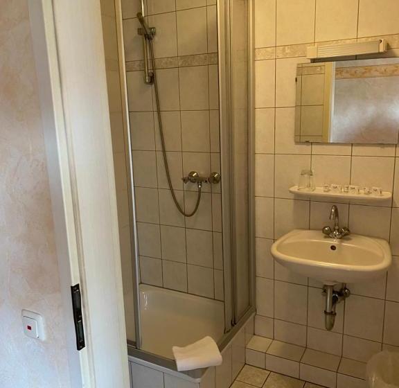 호텔 Restaurant Lenhsen