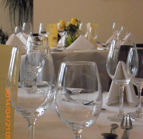 호텔 Marienhof Baumberge