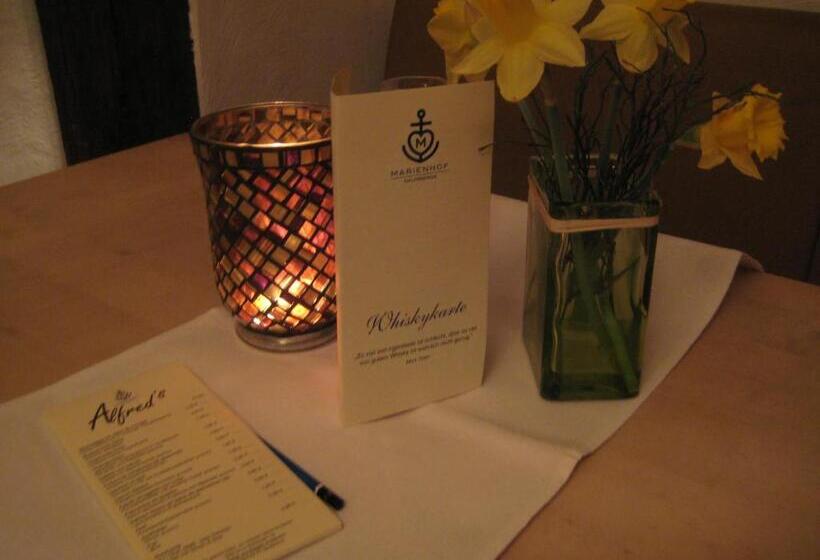 호텔 Marienhof Baumberge