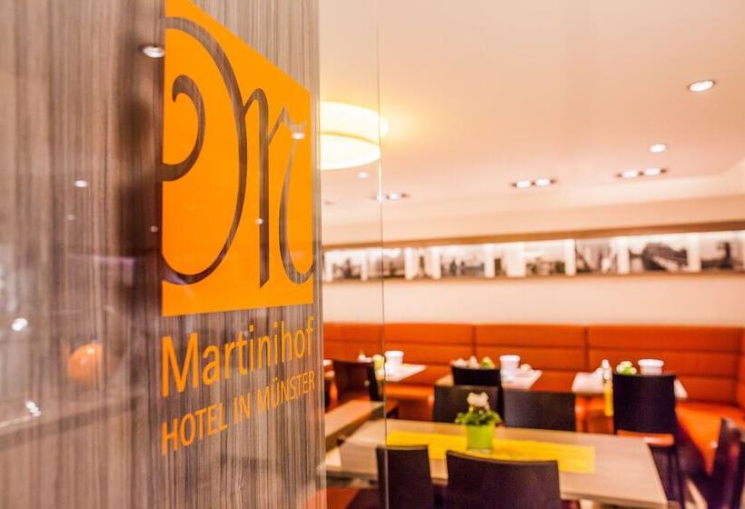 هتل Martinihof