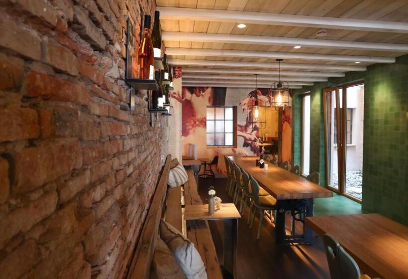 ホテル Müller! Das Weingut & Wein