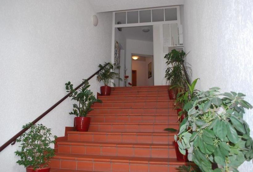 فندق Nassauer Hof