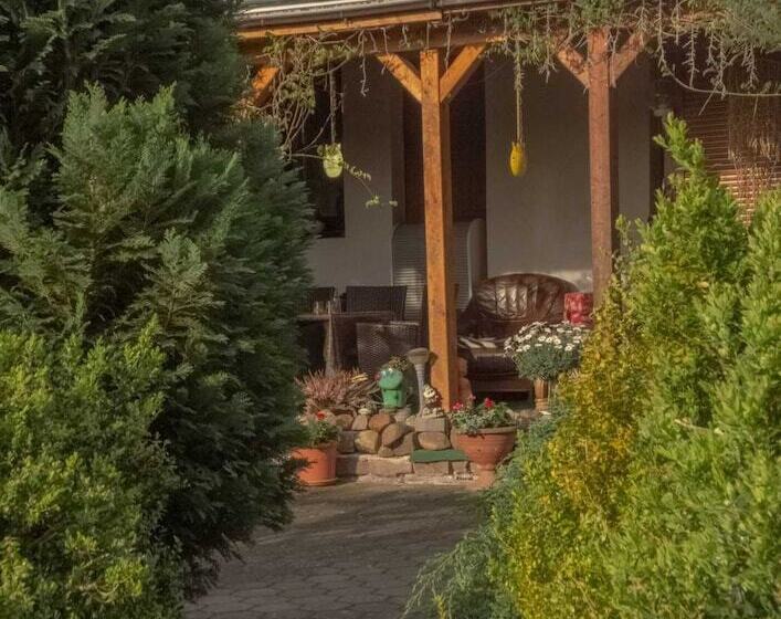 호텔 Pension Zum Schwanenteich