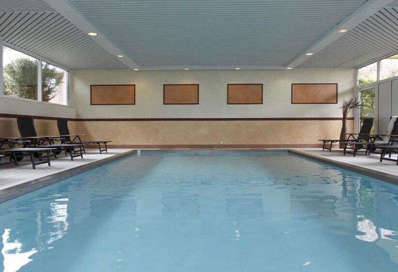 Отель Post Usseln Ring