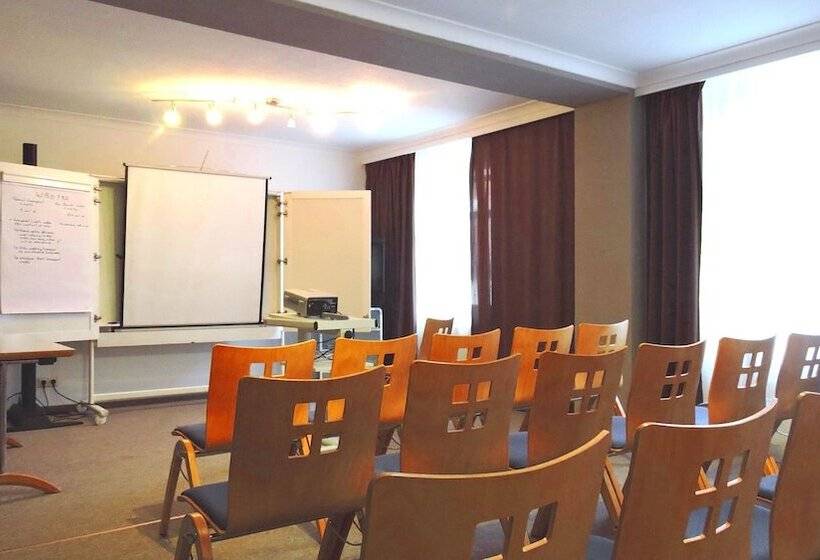 Отель Querfurter Hof