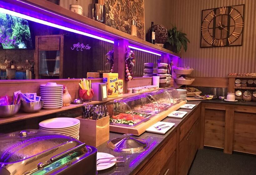 Отель Querfurter Hof