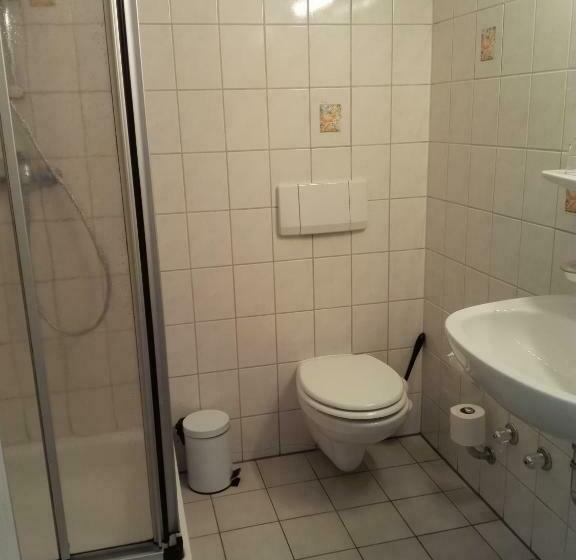 Отель Quernetal