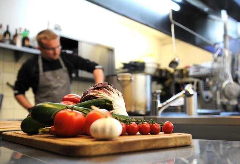 فندق & Restaurant Zum Deutschen Hause